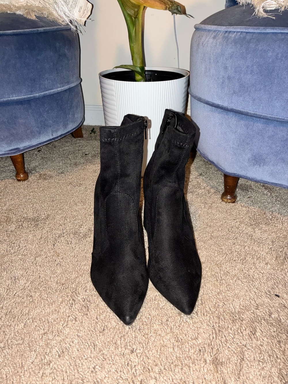 Black Pointed Toe Suede Ankle Boots